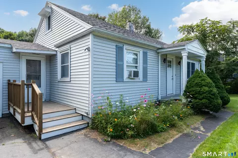 Exterior - 37 Wayne Rd, Groton, CT 06340 photo 5 of 7