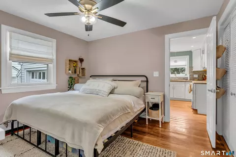 Bedroom - 37 Wayne Rd, Groton, CT 06340 photo 2 of 2