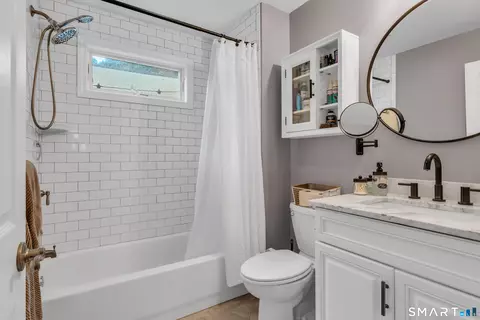 Bath - 37 Wayne Rd, Groton, CT 06340 photo 1 of 1