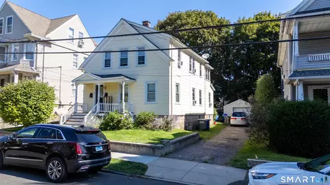 96-98 Morehouse St, Bridgeport, CT 06605