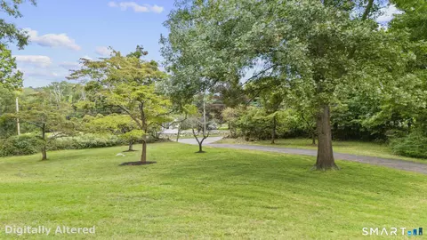 Exterior - 97 Hurlbutt St, Wilton, CT 06897 photo 4 of 6