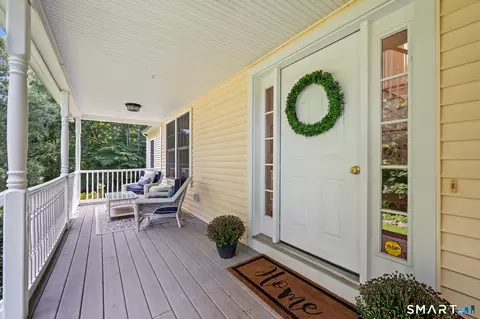 Exterior - 85 Mcveagh Rd, Westbrook, CT 06498 photo 2 of 5