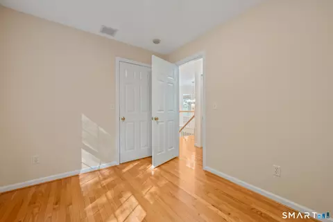 Bedroom - 85 Mcveagh Rd, Westbrook, CT 06498 photo 8 of 9