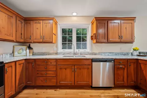 Kitchen - 85 Mcveagh Rd, Westbrook, CT 06498 photo 2 of 4