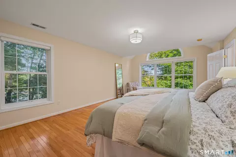 Bedroom - 85 Mcveagh Rd, Westbrook, CT 06498 photo 4 of 9