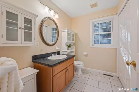 Bath - 85 Mcveagh Rd, Westbrook, CT 06498 photo 1 of 4