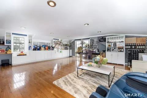 Living - 538 Main St, Wethersfield, CT 06109 photo 1 of 4