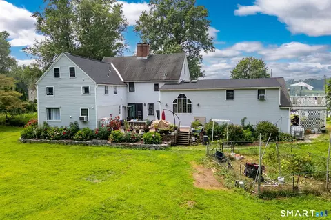 Exterior - 538 Main St, Wethersfield, CT 06109 photo 5 of 7