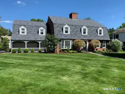 28 Colony Rd, West Hartford, CT 06117