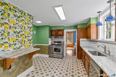 Kitchen - 55 Hart St, Wethersfield, CT 06109 photo 2 of 4