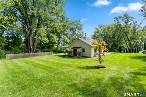 Exterior - 55 Hart St, Wethersfield, CT 06109 photo 2 of 7