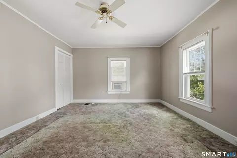 Bedroom - 25 Maple Ave, Wallingford, CT 06492 photo 2 of 5