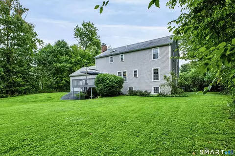 Exterior - 2014 Shepard Ave, Hamden, CT 06518 photo 5 of 9