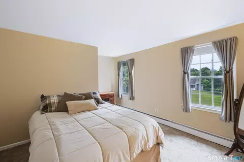 Bedroom - 2014 Shepard Ave, Hamden, CT 06518 photo 5 of 9