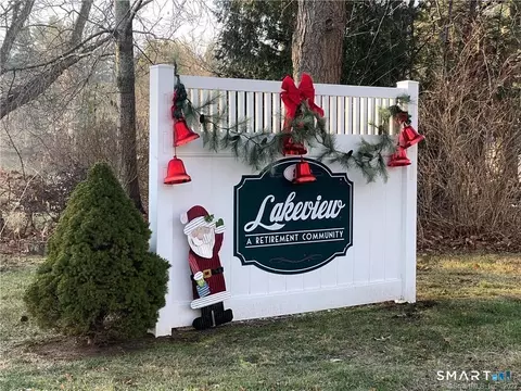 80 Sheldon Rd #22, Griswold, CT 06351