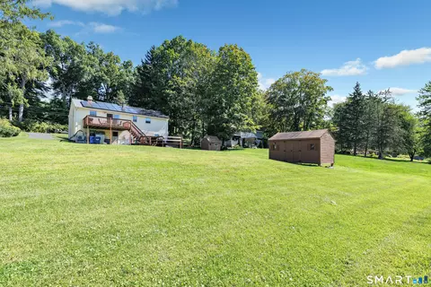 Exterior - 85 Tuttle Rd, Durham, CT 06422 photo 6 of 9