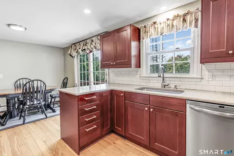 Kitchen - 85 Tuttle Rd, Durham, CT 06422 photo 4 of 4