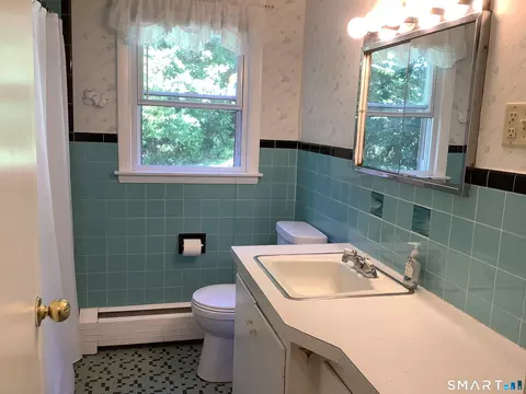 Bath - 360 E Hill Rd, Canton, CT 06019 photo 1 of 1
