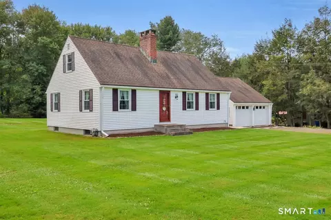 676 Bush Hill Rd, Manchester, CT 06040