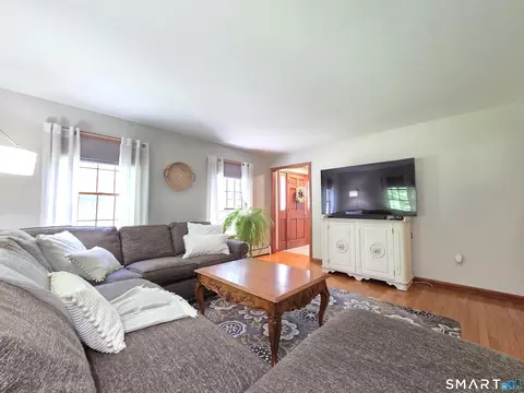 Living - 49 Fox Rd, Putnam, CT 06260 photo 1 of 4