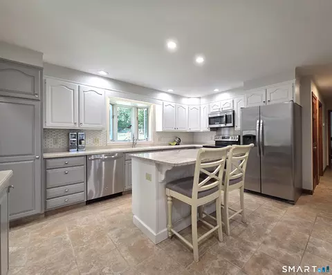 Kitchen - 49 Fox Rd, Putnam, CT 06260 photo 3 of 4