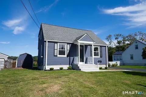 102 Vista Dr, East Haven, CT 06512