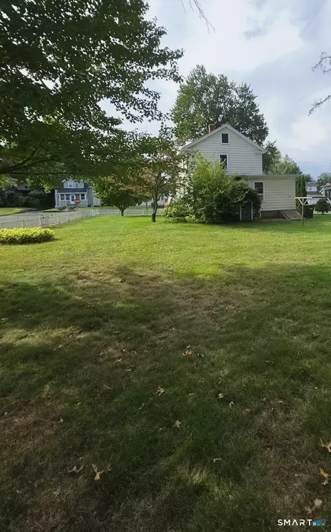 296 Nott St, Wethersfield, CT 06109 photo 3