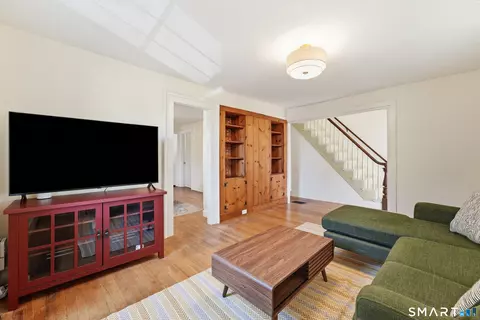 Living - 296 Nott St, Wethersfield, CT 06109 photo 1 of 3