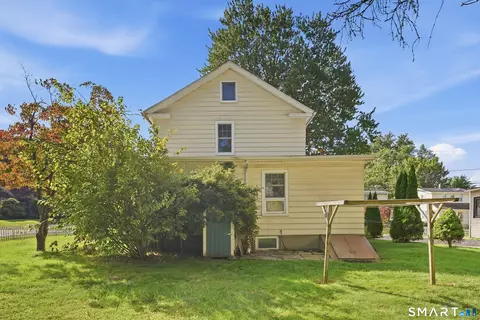 Exterior - 296 Nott St, Wethersfield, CT 06109 photo 7 of 7