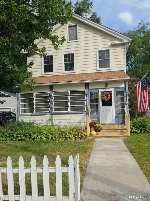 296 Nott St, Wethersfield, CT 06109 photo 2