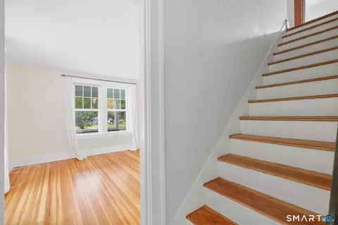 Entry Way - 91 State St, Wethersfield, CT 06109 photo 1 of 1