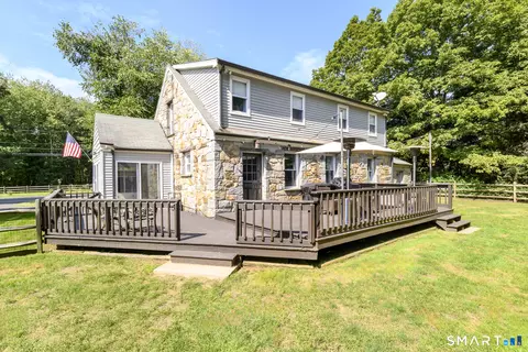 Exterior - 370 Pepper St, Monroe, CT 06468 photo 2 of 10