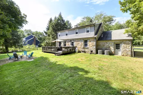 Exterior - 370 Pepper St, Monroe, CT 06468 photo 7 of 10