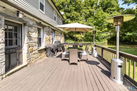 Exterior - 370 Pepper St, Monroe, CT 06468 photo 5 of 10