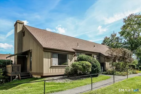 537 Heritage Vlg #A, Southbury, CT 06488