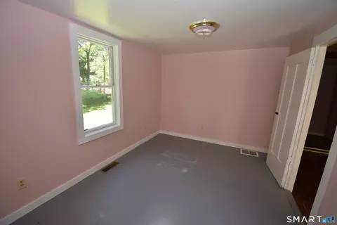 Bedroom - 39 Mill Rd, Madison, CT 06443 photo 4 of 5