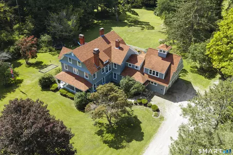 354 Pomfret St, Pomfret, CT 06259