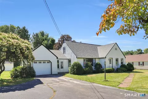 Exterior - 56 Highland Ave, Windsor, CT 06095 photo 2 of 7