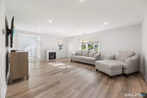 Living - 58 Sheephill Rd, Riverside, CT 06878 photo 1 of 1