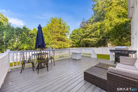 Exterior - 58 Sheephill Rd, Riverside, CT 06878 photo 2 of 6