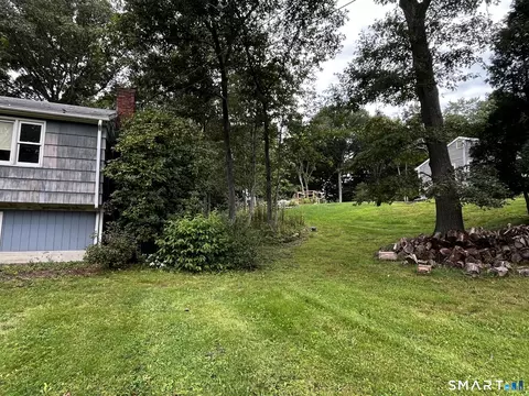 9 Misty Vale Rd, Newtown, CT 06470 photo 4