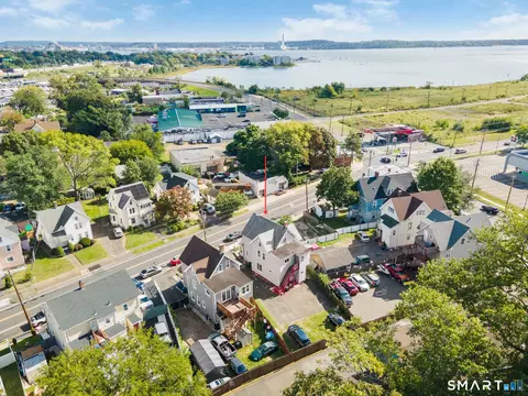 458 First Ave, West Haven, CT 06516