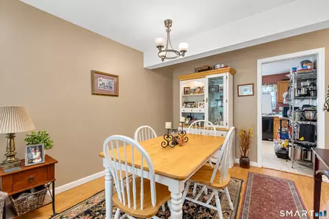 Dining - 2390 State St #2I, Hamden, CT 06517 photo 2 of 2