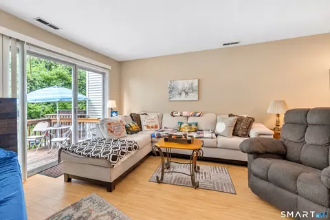 Living - 2390 State St #2I, Hamden, CT 06517 photo 1 of 1