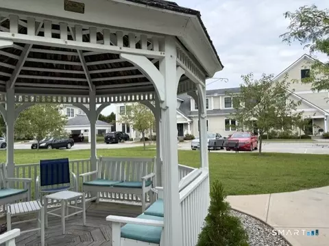Exterior - 38 Hope St #1108, Niantic, CT 06357 photo 2 of 5