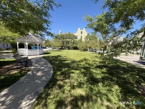 Exterior - 38 Hope St #1108, Niantic, CT 06357 photo 4 of 5