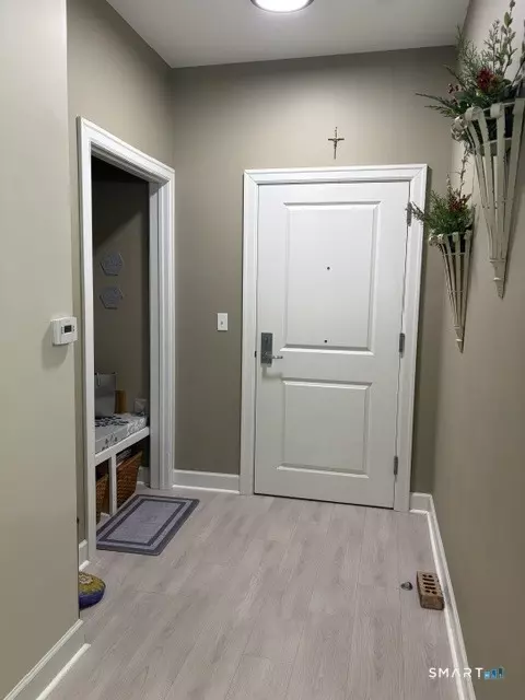 Entry Way - 38 Hope St #1108, Niantic, CT 06357 photo 3 of 5