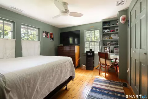 Bedroom - 144 Salmon Kill Rd, Salisbury, CT 06068 photo 2 of 4