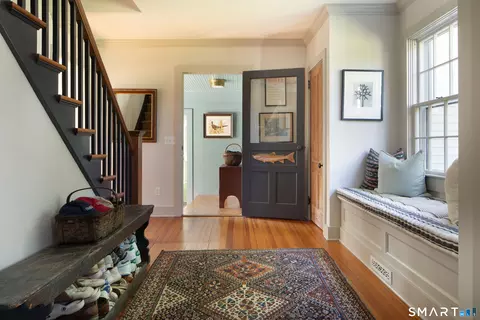 Entry Way - 144 Salmon Kill Rd, Salisbury, CT 06068 photo 2 of 3