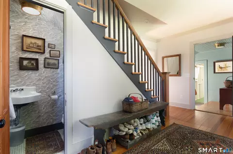 Entry Way - 144 Salmon Kill Rd, Salisbury, CT 06068 photo 1 of 3